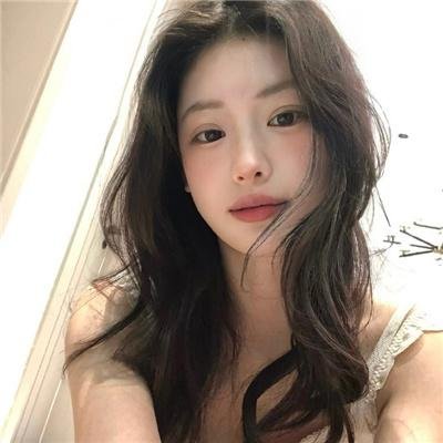 山重水复疑无路