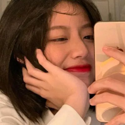 台风圈里的女人